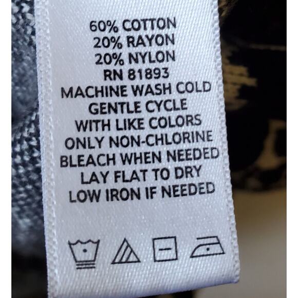 Isaac Mizrahi Live Women's S Black & White Floral Rose Button Front Cardigan - Picture 8 of 10